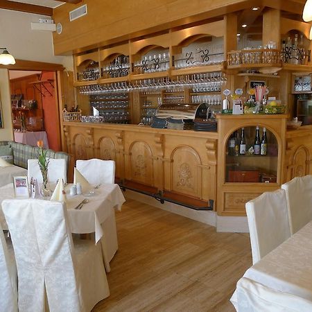 Hotel Restaurant Boeck "Roter Hahn" Sankt Poelten Kültér fotó