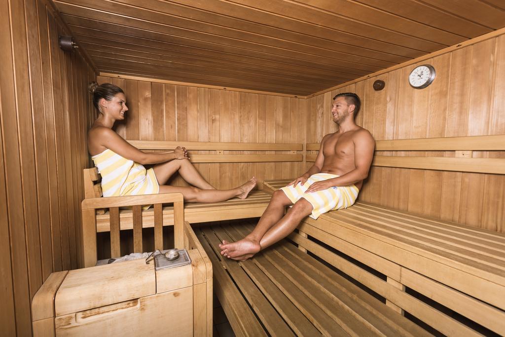 Hotel Restaurant Boeck "Roter Hahn" Sankt Poelten Kültér fotó